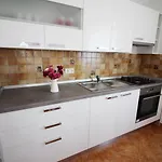 בית נופש Charmantes Mit Meerblick, 2 Fahrraeder, Grill, Privater Balkon, Waschmaschine *