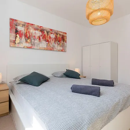 Charmantes Mit Meerblick, 2 Fahrraeder, Grill, Privater Balkon, Waschmaschine * פורץ